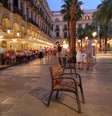 Barcelona é um dos grandes atrativos da viagem para o Mediterrâneo e tem muitos pontos turísticos como a Praça Real  Foto: Mihai-Bogdan Lazar/Shutterstock