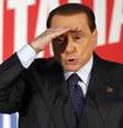 <p>"Espero, com o processo terminado, poder te rever e abraçar novamente. Te quero bem. Silvio", assinou Berlusconi</p>  Foto: Reuters