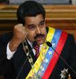 <p>Em seus discursos, deputados da oposição, agitados, afirmaram que Maduro estaria cinicamente tirando proveito do impasse diplomático com Washington para acumular poderes</p>  Foto: Carlos Garcia Rawlins / Reuters