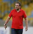 <p>Luxemburgo agora está liberado para dirigir Flamengo </p>  Foto: Paulo Campos / Gazeta Press
