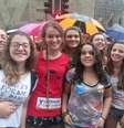 <p>Estudantes dizem que não precisam ser de direita por estudar em colégio de área nobre</p>  Foto: Elisa Feres / Terra