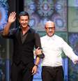 Estilistas italianos Domenico Dolce (direita) e Stefano Gabbana durante a semana da moda de Milão, na Itália, em 2011. 22/09/2011  Foto: Stefano Rellandini / Reuters