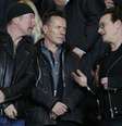 Membros da banda irlandesa U2 lamentaram morte do colega  Foto: Eric Gaillard / Reuters