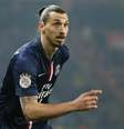 <p>Ibrahimovic durante jogo do PSG contra o Lorient</p>  Foto: Gonzalo Fuentes / Reuters