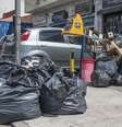 <p>Rua na cidade de&nbsp;S&atilde;o Caetano do Sul, no ABC paulista, recebe lixo acumulado nesta quarta-feira (25)&nbsp;no terceiro dia da greve de garis</p>  Foto: Daniel Sobral / Futura Press