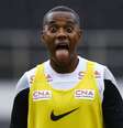 Saída Robinho abriu espaço para Gabigol, mas Santos quer novo atacante  Foto: Ricardo Saibun/Santos / Divulgação