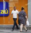 <p>Itaú Unibanco deve superar aumento de inadimplência com aumento dos juros</p>  Foto: Sergio Moraes / Reuters