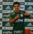 Lateral esquerdo ainda não pôde entrar em campo pelo Palmeiras  Foto: Marcos Bezerra / Futura Press