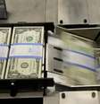 <p>Na semana passada, o dólar acumulou queda de 3,43% ante o real</p>  Foto: Gary Cameron / Reuters