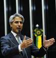 <p>"O único jeito de as empresas gastarem menos com contratação é pagando menos salários", disse Alessandro Molon</p>  Foto: Divulgação