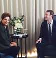 Mark Zuckerberg promove uma iniciativa para promover o acesso gratuito à internet para setores atualmente sem conexão  Foto: Facebook/SiteDilmaRousseff / Reprodução