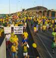 <p>Manifestantes em Vitória no Espírito Santo</p>  Foto: Cavalcanti Alex / Especial para Terra