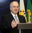 Luiz Edson Fachin integrou a comissão do Ministério da Justiça sobre Reforma do Poder Judiciário e o Instituto de Altos Estudos da UFMG e também atuou como colaborador do Senado Federal na elaboração do novo Código Civil brasileiro  Foto: tjpr.jus.br / Reprodução