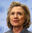 A ex-secretária de Estado norte-americana Hillary Clinton durante entrevista coletiva em Nova York, em 10 de março  Foto: Mike Segar / Reuters
