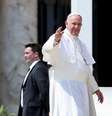 Papa Francisco na Praça de São Pedro, no Vaticano. 15/04/2015  Foto: Alessandro Bianchi / Reuters