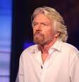 Richard Branson começou vendendo discos e hoje é dono de um império formado por centenas de empresas, incluindo uma agência de turismo espacial  Foto: Rob Kim / Getty Images