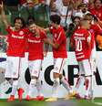 Inter se classificou com 13 pontos e eliminou o adversário da noite da Libertadores  Foto: Lucas Uebel / Getty Images 