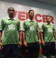 Fluminense lança camisa toda verde no Rio de Janeiro  Foto: Twitter / Reprodução