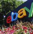 En la imagen, el logo de eBay en una oficina en San Jose, California el 28 de mayo de 2014. El presidente ejecutivo de EBay Inc, John Donahoe, ha respaldado los argumentos de Google Inc en su defensa en un caso antimonopolios y dijo que ambas empresas son competidores directos en las ventas online, informó el diario Financial Times.  Foto: Beck Diefenbach / Reuters