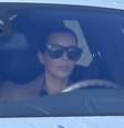 Kim Kardashian foi vista saindo da casa do ex-padrasto no último fim de semana  Foto: The Grosby Group