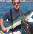 Americano é atacado por leão-marinho ao tirar foto com peixe  Foto: Daily Mail / Reprodução
