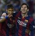 Messi fez o primeiro em um pênalti de cavadinha  Foto: Lluis Gene / AFP