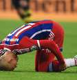 Robben sentiu contusão durante jogo contra o Borussia Dortmund  Foto: Matthias Hangst/Bongarts / Getty Images