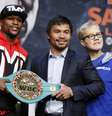 Mayweather e Pacquiao se enfrentam no sábado  Foto: John Locher / AP