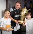 Marcelo Fernandes foi campeão paulista com o Santos em 2015  Foto: Ricardo Saibun/Santos / Divulgação