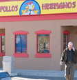Los Pollos Hermanos é franquia símbolo de Breaking Bad  Foto: Facebook / Reprodução
