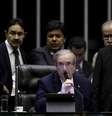 Presidente da Câmara dos Deputados, Eduardo Cunha (ao centro) durante sessão no plenário da Casa, em Brasília. 05/05/2015  Foto: Ueslei Marcelino / Reuters