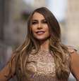 A atriz Sofia Vergara posa para foto num evento em Hollywood, nos Estados Unidos, em abril. 30/04/2015  Foto: Mario Anzuoni / Reuters