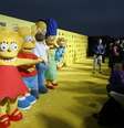Lisa, Bart, Homer, Marge e Maggie na comemoração de 20 anos da série "Os Simpsons" em Santa Monica. 18/10/2009  Foto: Mario Anzuoni / Reuters