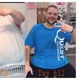 Sair de casa, correr e até amarrar os próprios sapatos foram objetivos no processo de emagrecimento  Foto: 600 lbs to Success / Facebook / Reprodução