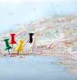 Traçar um plano para a visita turística pode ajudar a economizar tempo e dinheiro  Foto: ronstik/Shutterstock