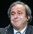 Presidente da Uuefa, Michel Platini aprovou o adeus de Blatter  Foto: Ruben Sprich / Reuters