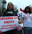 Professores encerraram a greve sem conseguir os reajustes  Foto: Marcos Bezerra / Futura Press