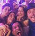A atriz Fernanda Paes Leme postou foto da turma animada na festa de Ivete Sangalo  Foto: @fepaesleme / Instagram / Reprodução
