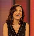 Mônica Iozzi caiu da cadeira no Mais Você  Foto: Matheus Cabral / TV Globo/Divulgação