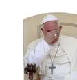 Papa Francisco durante audiência geral na Praça de São Pedro, no Vaticano. 10/06/2015  Foto: Tony Gentile / Reuters
