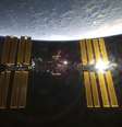 Estação Espacial Internacional com a Terra ao fundo  Foto: NASA / Reuters