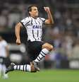 Jadson abriu o placar para o Corinthians, que voltou a vencer em Itaquera  Foto: Mauro Horita/Agif / Gazeta Press