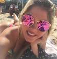 Neste domingo (14), Bárbara Evans curtiu o dia de sol e colocou o bronzeado em dia em praia do Rio de Janeiro; no Instagram, a loira recebeu uma enxurrada de elogios  Foto: @barbaraevans22/Instagram / Reprodução