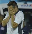 Técnico Doriva não resistiu a mais uma derrota  Foto: Marcello Dias / Futura Press