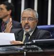 Paulo Paim contrariou o governo e votou a favor da mudança no cálculo da aposentadoria  Foto: Waldemir Barreto / Agência Senado