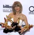 Cantora Taylor Swift durante premiação da Billboard em Las Vegas.   17/5/2015.  Foto: L / Reuters