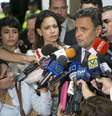 Aécio Neves (PSDB-MG) era um dos senadores presentes no episódio  Foto: Marco Bello / Reuters