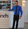 Depois de vender caixões, Anderson Teodoro passou pela área comercial da Minds Idiomas e hoje conta com 11 unidades da rede de franquias  Foto: Divulgação