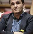 Coordenador das negociações com os credores, Euclidis Tsakalotos foi nomeado novo ministro das Finanças da Grécia  Foto: Milos Bicanski / Getty Images