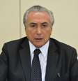 O presidente em exercício, Michel Temer, durante reunião com a base aliada do governo  Foto: José Cruz / Agência Brasil